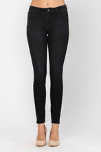 Load image into Gallery viewer, Judy Blue Jeans (Black)
