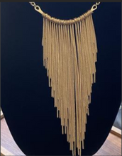 Load image into Gallery viewer, Gold Tone Chain Fringe Necklace
